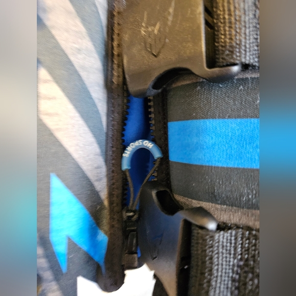 HO Sports youth life jacket 50-90 lbs - Picture 8 of 8